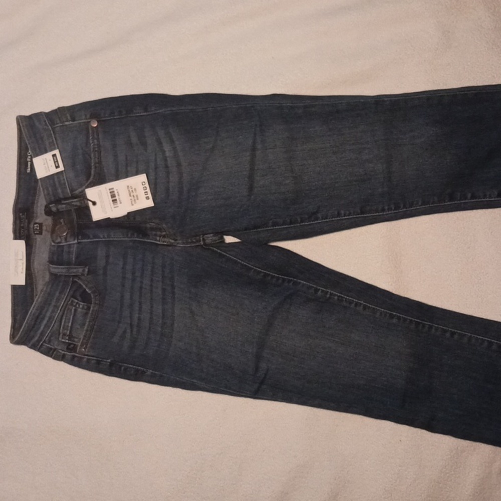 Judy blue capris - Picture 2 of 3